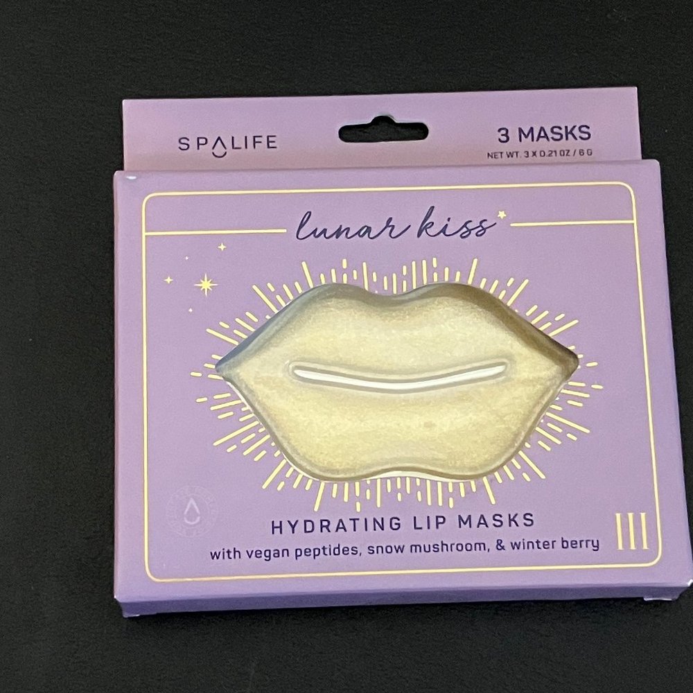 NWT Lip Masque